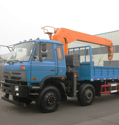 隨車起重機(jī)